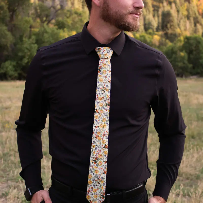 Daisy Floral necktie made from 100% cotton, modern style, perfect for weddings