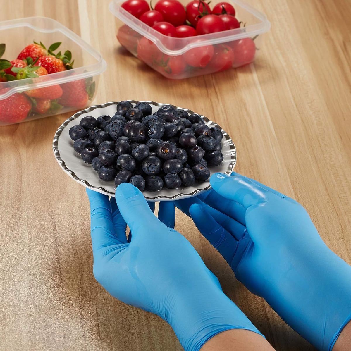 Kids Disposable Nitrile Gloves, Latex Free Glove for Children, Powder Free- for Crafting, Painting, Cooking, Cleaning-100 PCS