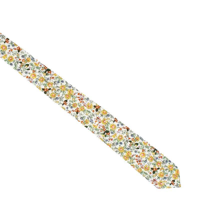 Daisy Floral necktie made from 100% cotton, modern style, perfect for weddings