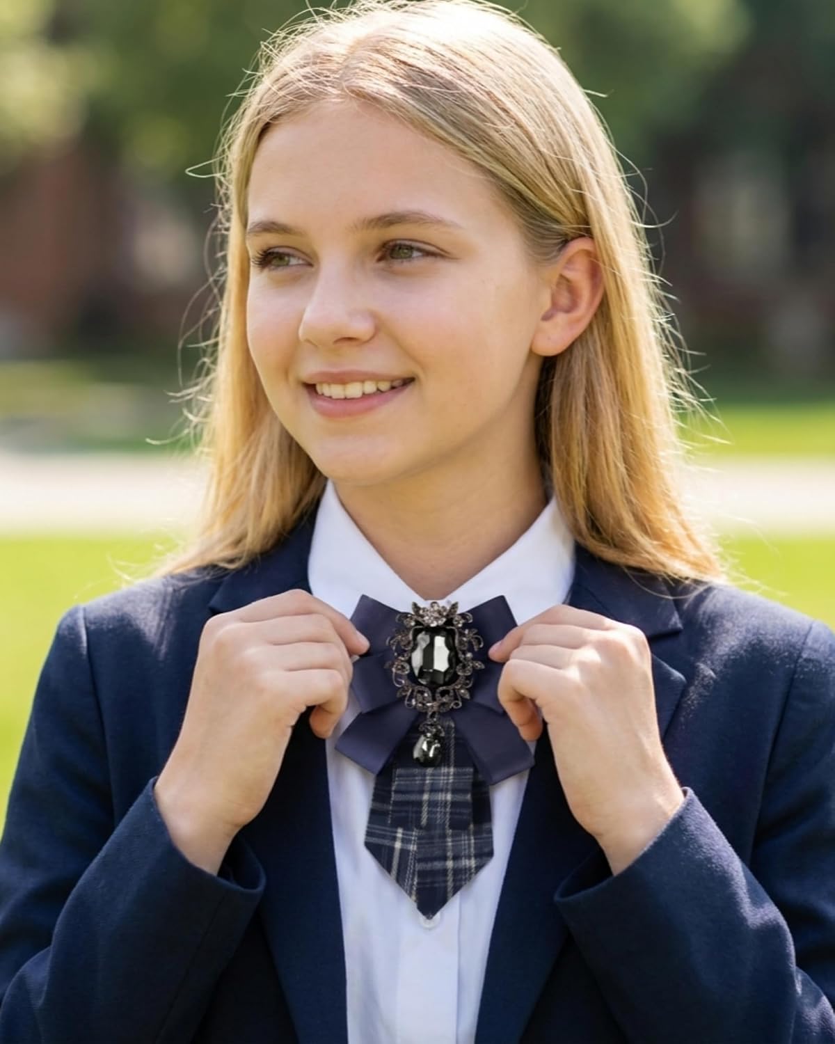Bow Ties for Women Vintage, Adjustable Rhinestone Neck Tie with Big Crystal, Striped Pre-Tied Necktie for School